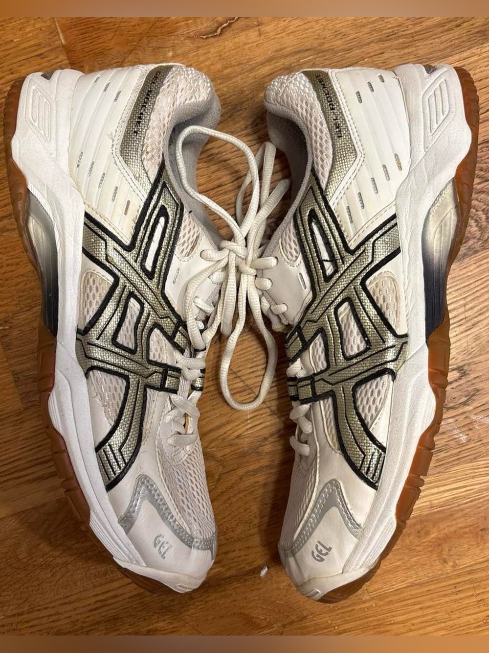 ASICS GEL-Rocket Women's Volleyball Indoor Court Shoes Size 9